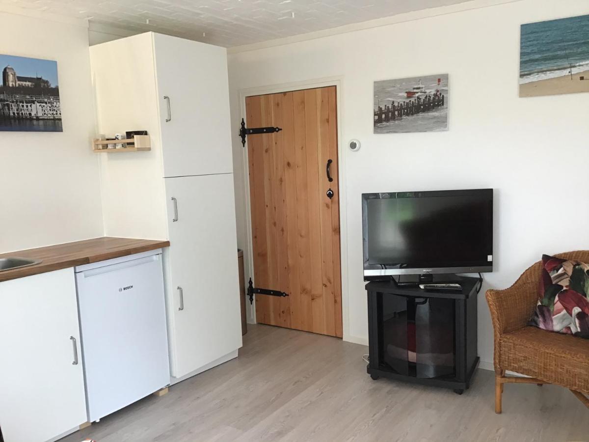 Апартаменты “In Oans Oefje” Parel In De Polder! Lewedorp Экстерьер фото