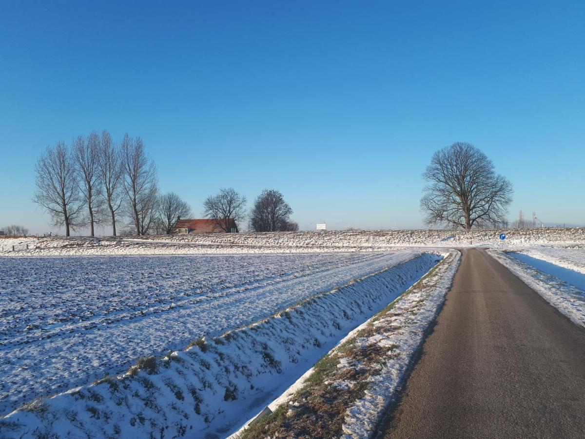 Апартаменты “In Oans Oefje” Parel In De Polder! Lewedorp Экстерьер фото